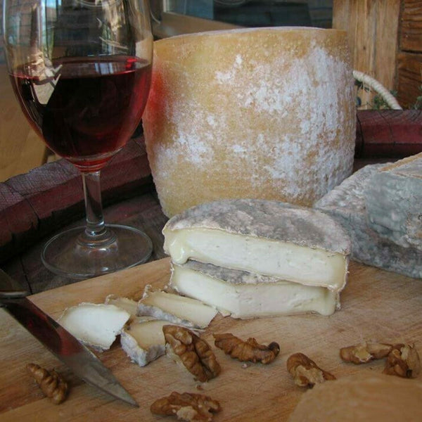 Gastronomic tour and craft workshops from Secuime